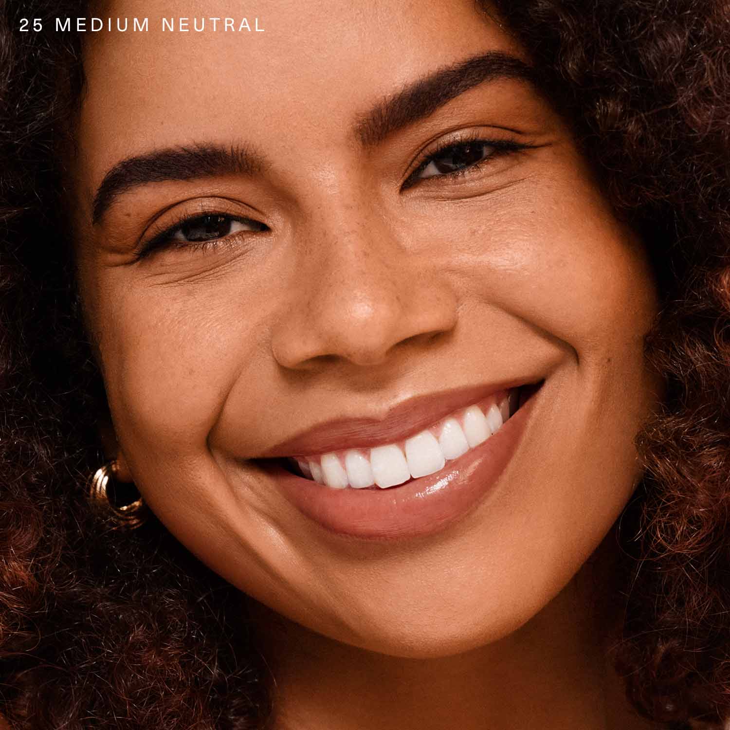 TRUE TO MYSELF NATURAL MATTE LONGWEAR FOUNDATION (BASE DE MAQUILLAJE)